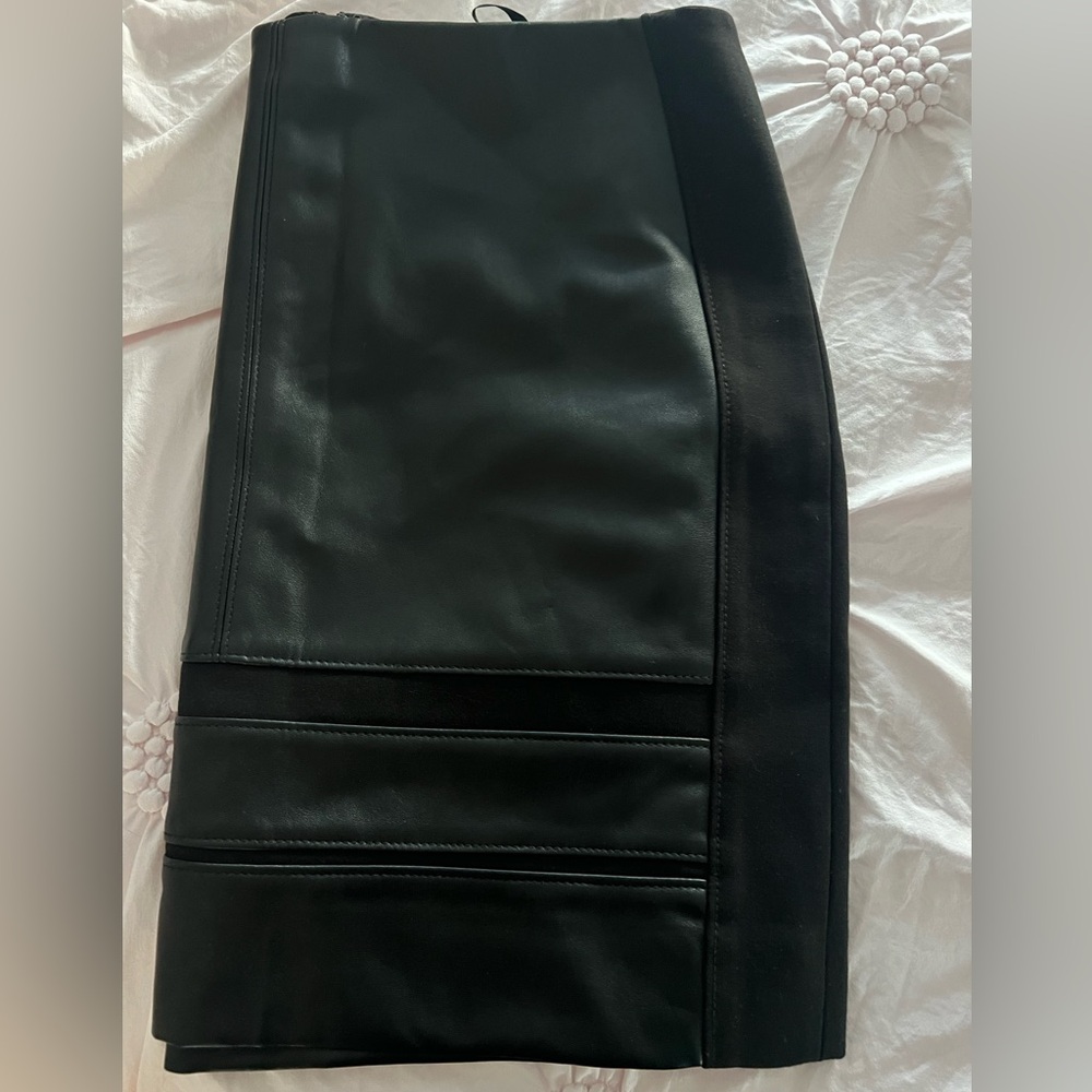 Skirt size 10